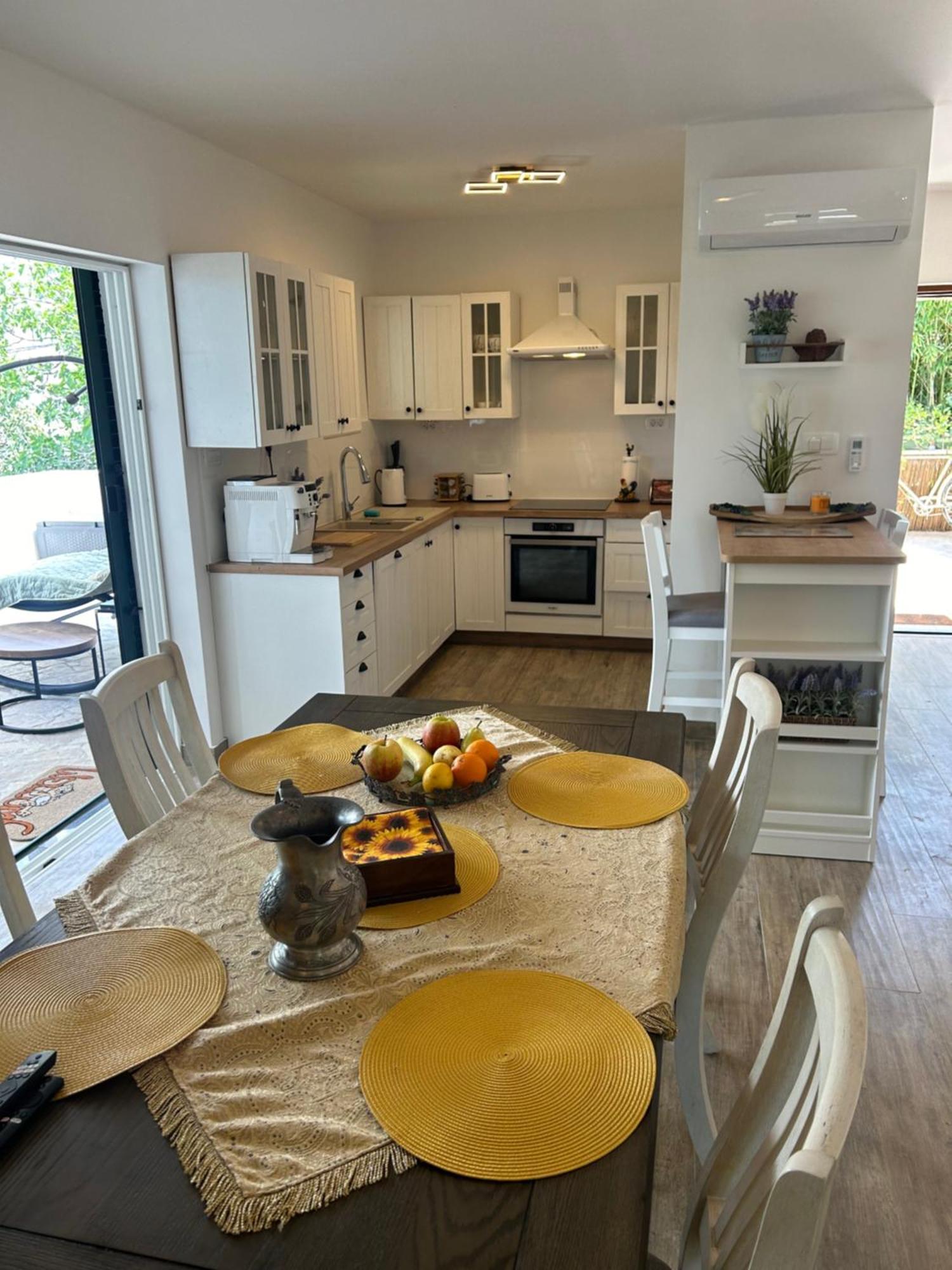סגט ווראנייצה Apartament Abi מראה חיצוני תמונה
